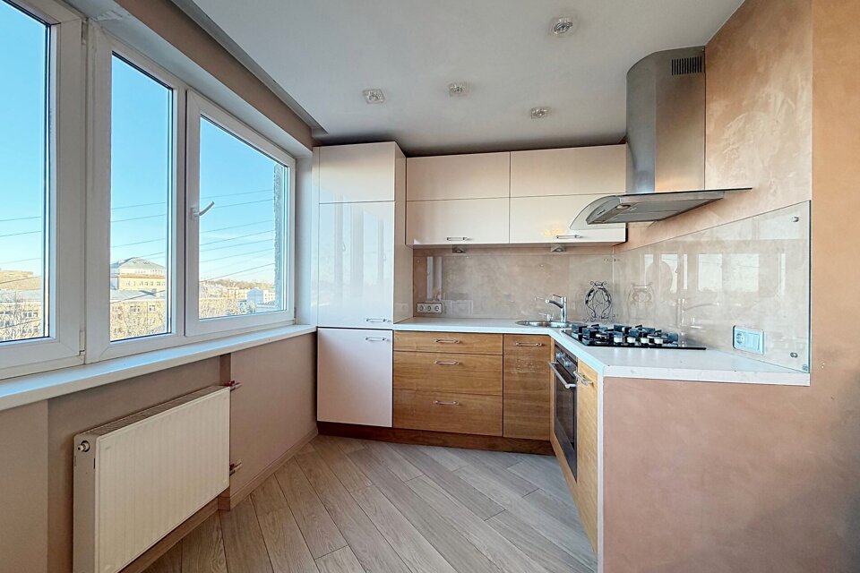 Zirņu iela 5, Rīga