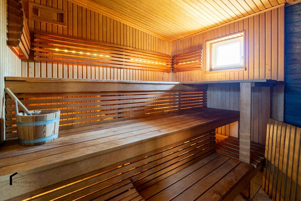 Aroniju iela 11, Ropažu nov.