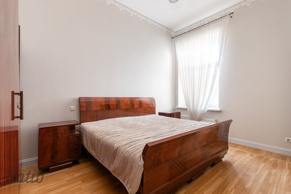 Dubultu prospekts 19, Jūrmala