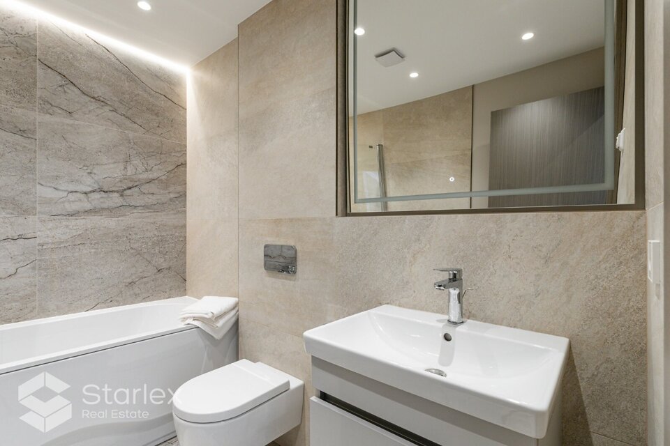 Lielirbes iela 15, Rīga