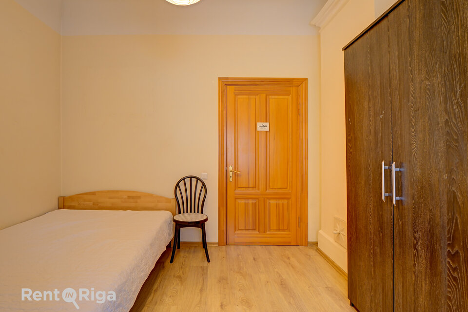 Lāčplēša iela 45, Rīga