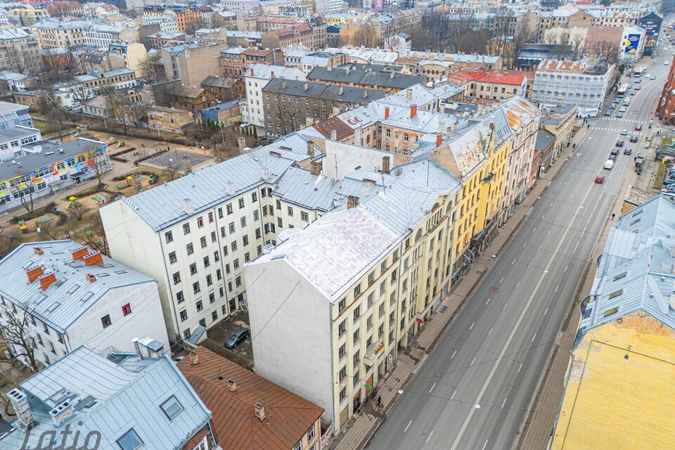 Brīvības iela 138, Rīga