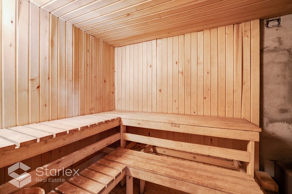 Aļņu iela 24, Saulkrastu nov.