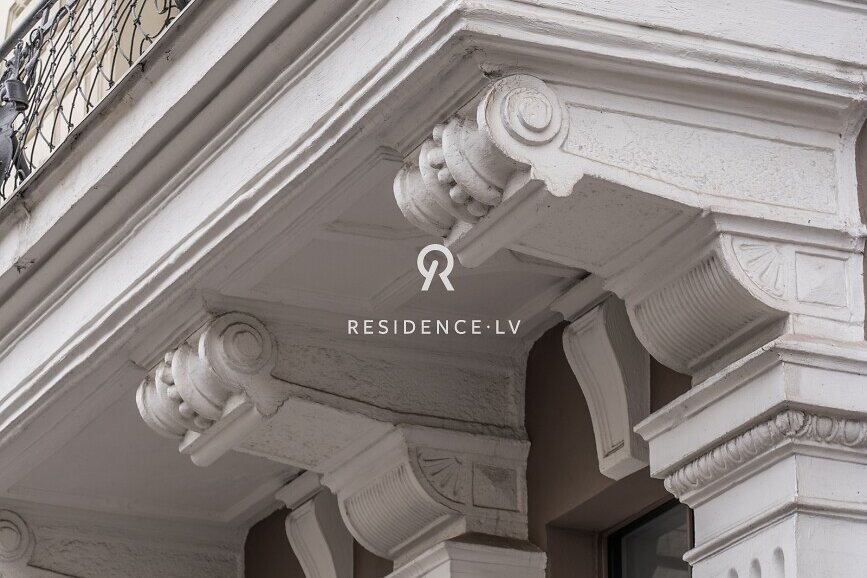 Pulkveža Brieža iela 10, Rīga