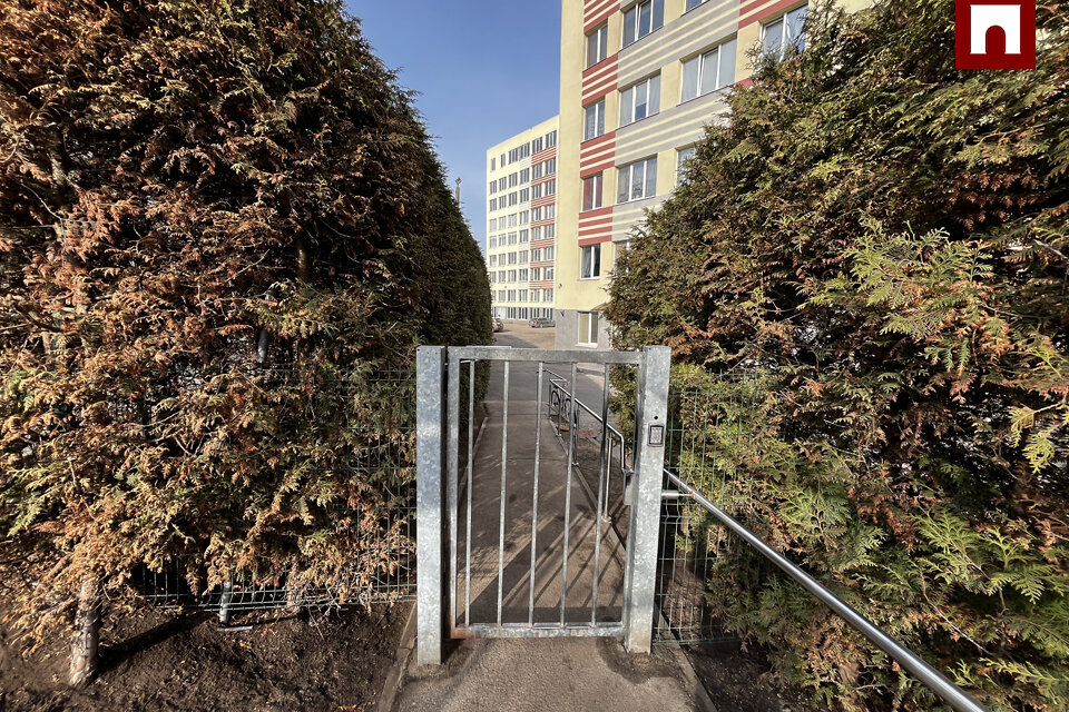 Klusā iela 18, Rīga