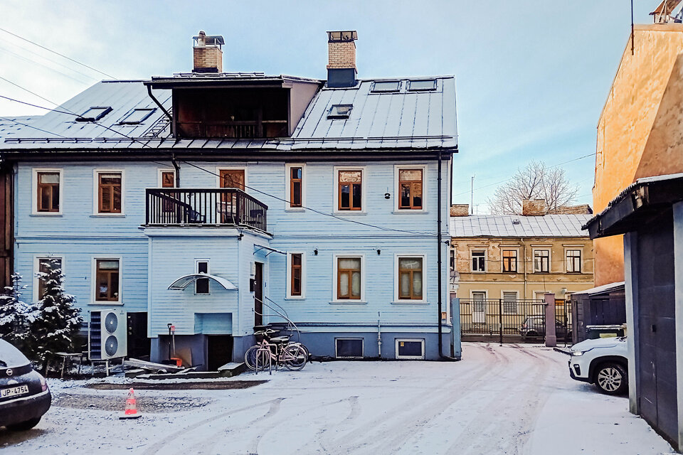 Bruņinieku iela 79, Rīga