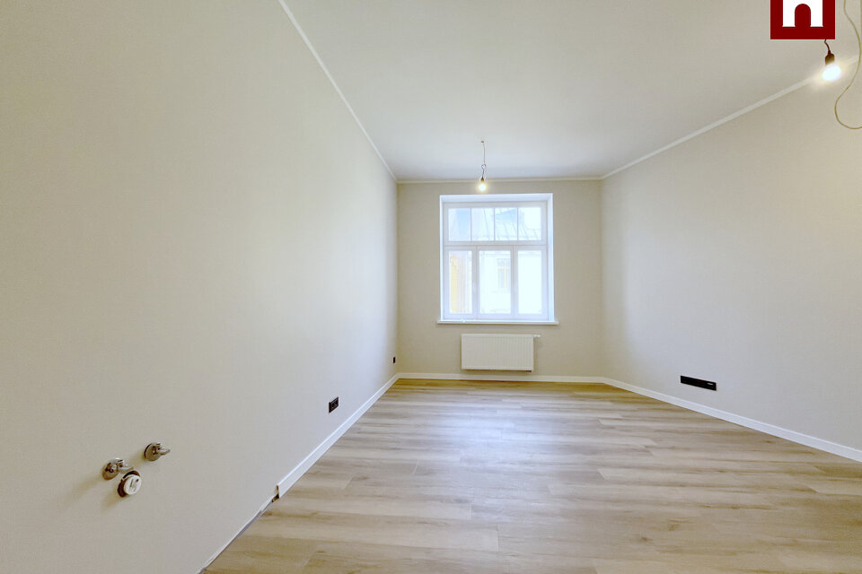 Mazā Nometņu iela 24, Rīga