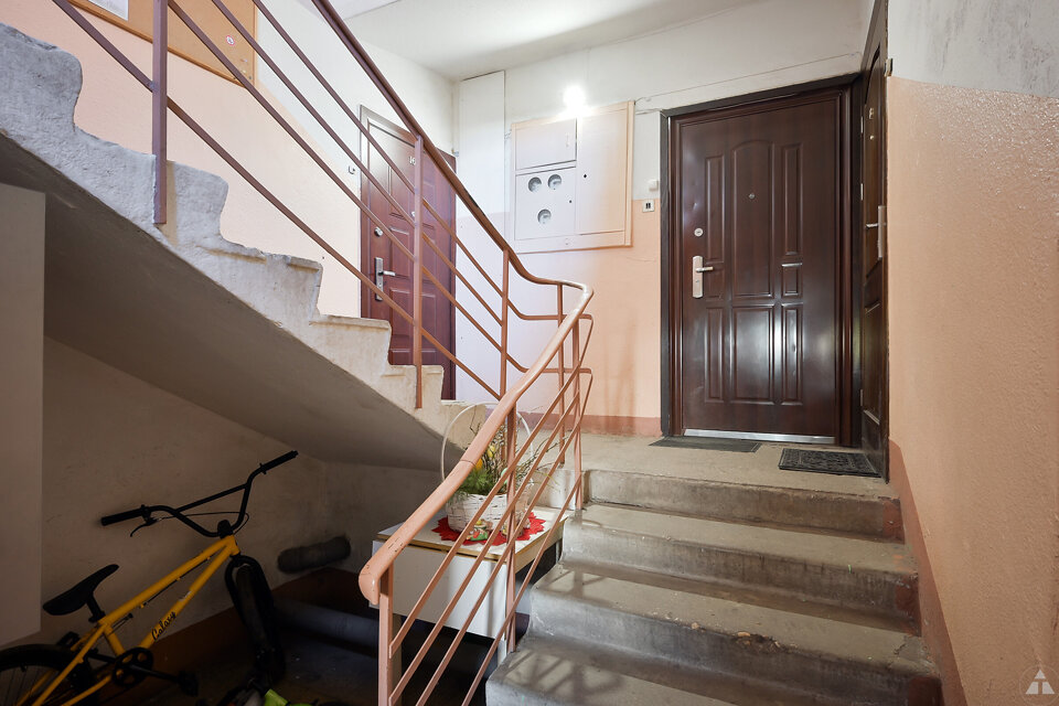 Jāņa Pliekšāna iela 98, Jūrmala