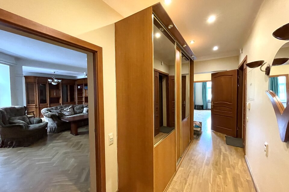 Elizabetes iela 8, Rīga