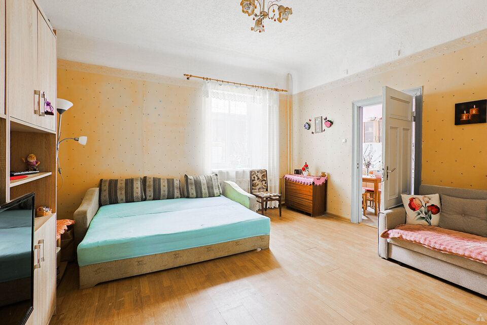 Vārnu iela 11a, Rīga