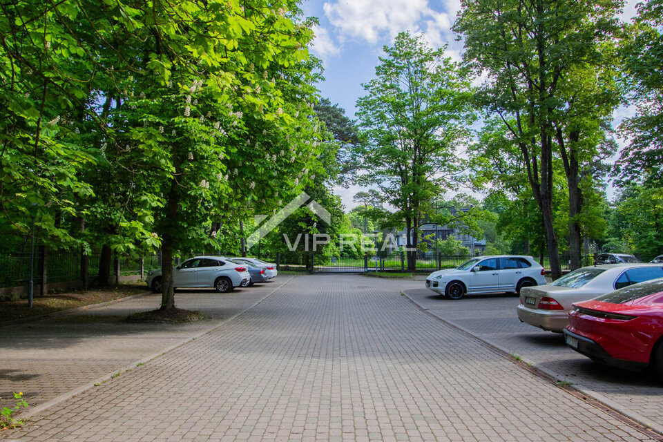 Ērgļu iela 4, Jūrmala