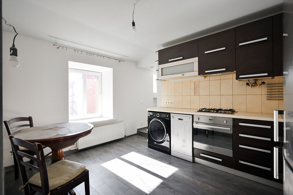 Krišjāņa Barona iela 28, Rīga