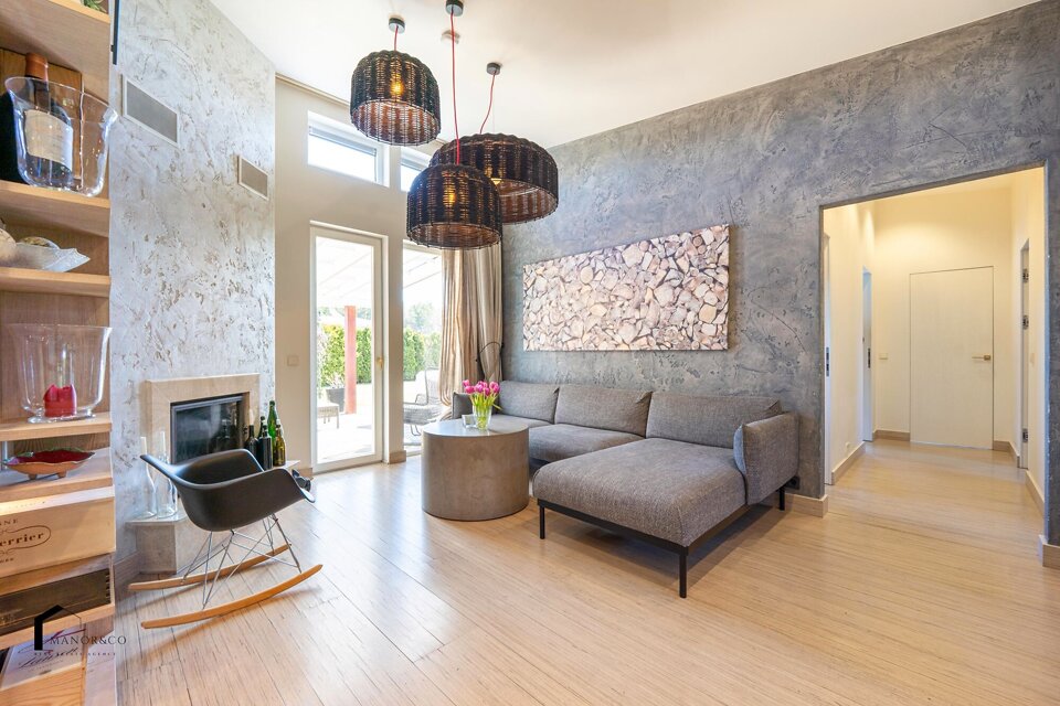 Aroniju iela 11, Ropažu nov.