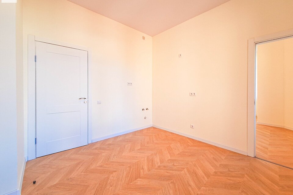 Tērbatas iela 5, Rīga