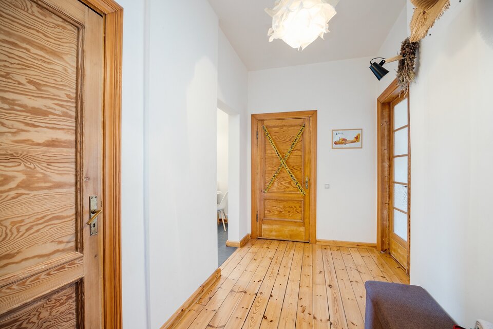 Mežotnes iela 38, Rīga