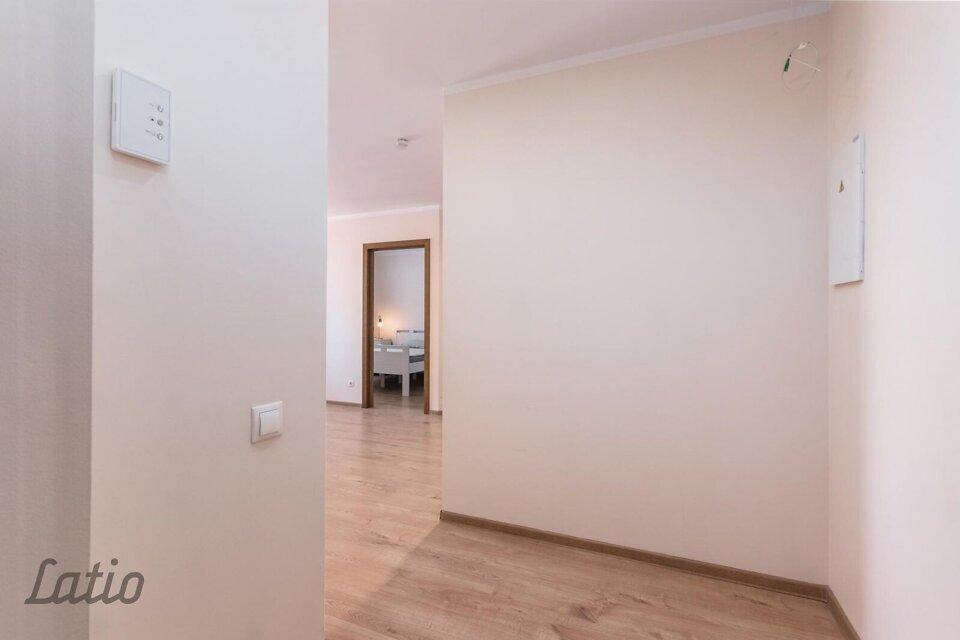 Sparģeļu iela 10, Rīga