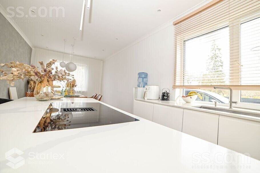 Mazā Sporta iela 11, Carnikava, Ādažu nov.