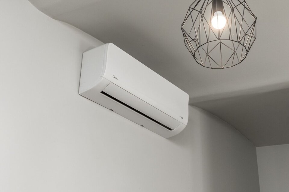 Mazā Piena iela 12, Rīga