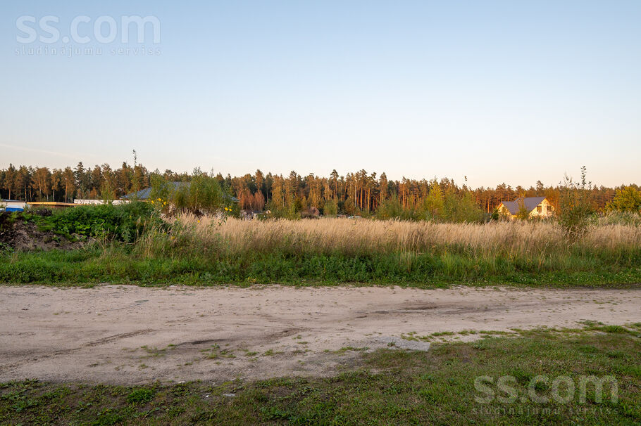 Anniņas 9, Mežezeri, Rīgas rajons, Salaspils l. t. — maja