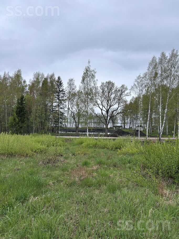 Ezerkalna iela 5, Alūksne un raj., Alūksne — zeme