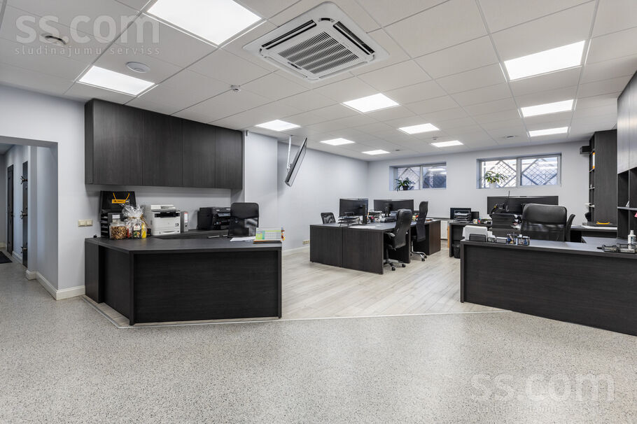 Sadovņikova 21, Rīga — birojs