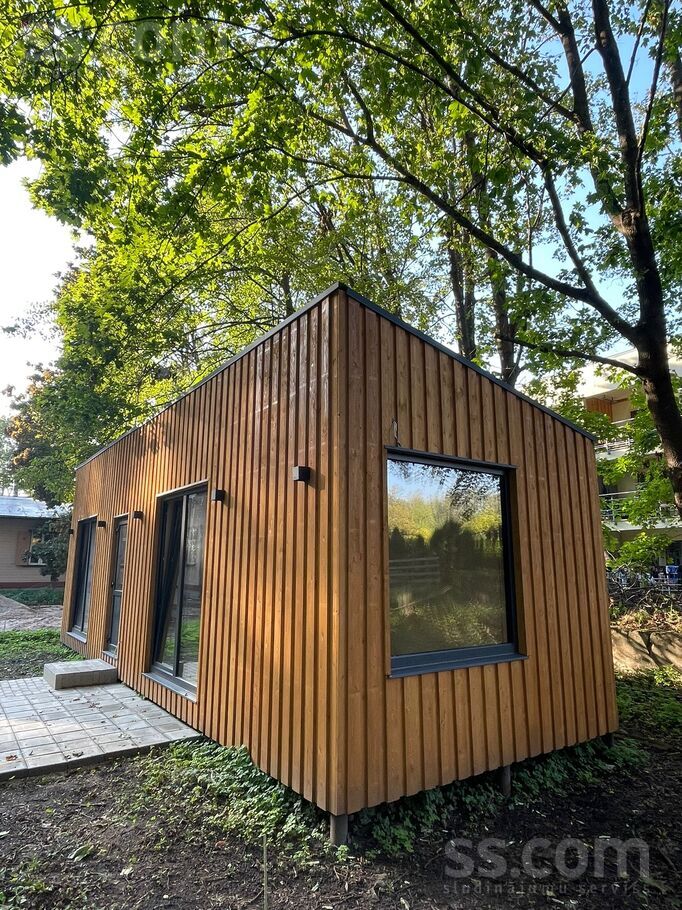 Dzelzceļa 3a, Jūrmala — zeme