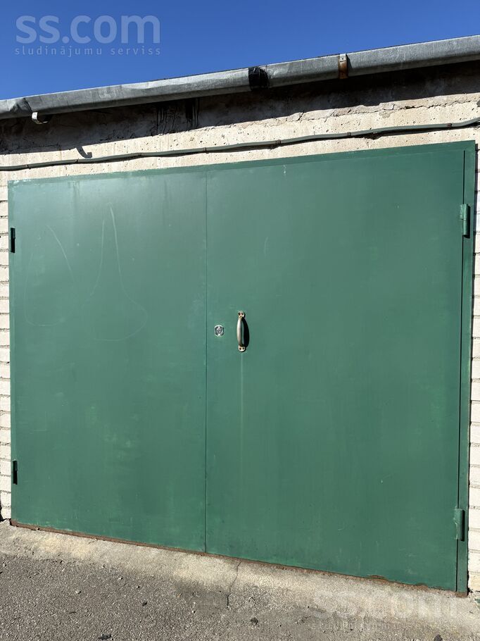 Ezermalas 5, Rīga, Mežaparks — telpa