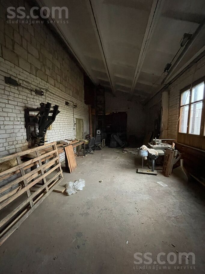 Celtnieku iela 1, Liepāja un raj., Liepāja — telpa