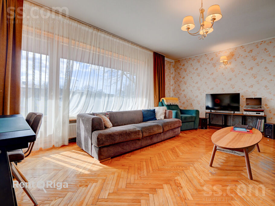 Daugavpils, Ogre un raj., Ogre — maja