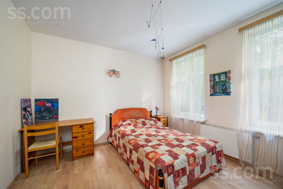 Meža prospekts 61, Jūrmala — maja