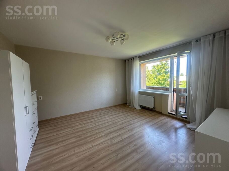 Skolas iela 7, Liepupe, Limbaži un raj., Liepupes pag. — dzivoklis