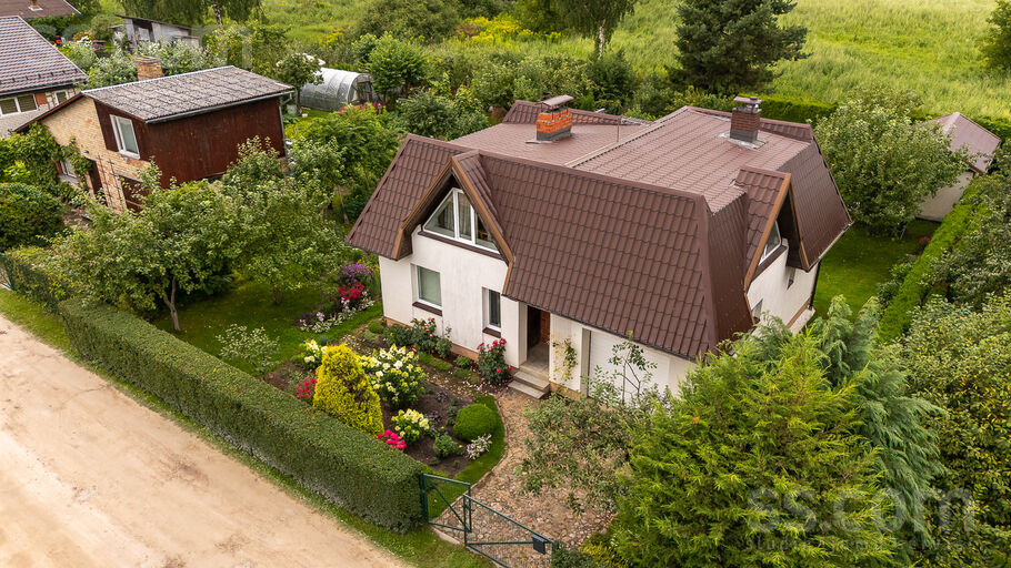 Ābeļu iela 6, Tušķi, Jelgava un raj., Līvbērzes pag. — maja