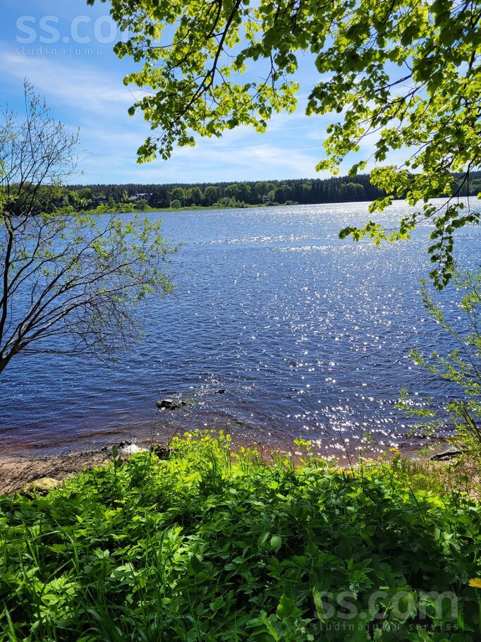 Daugavmalas 3, Rīga — maja