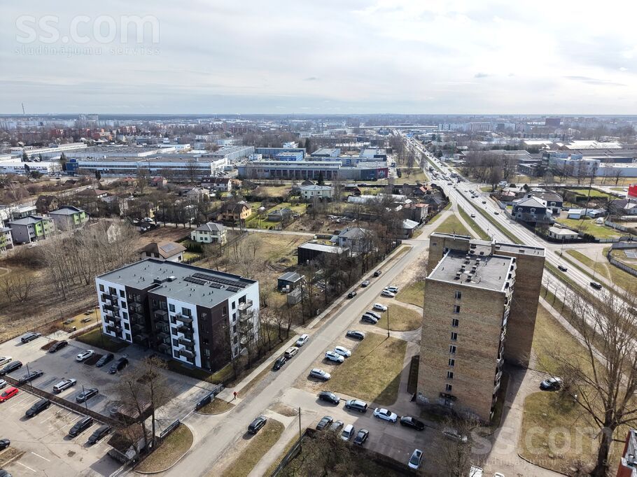 Trasuna 29, Rīga — zeme