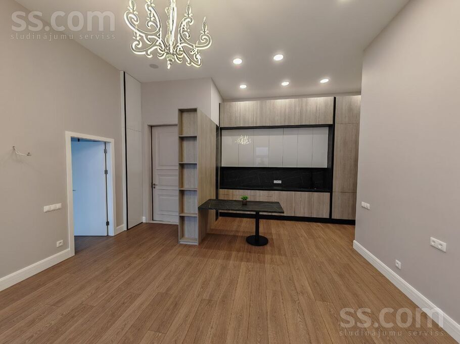 Saules 17a, Daugavpils un raj., Daugavpils — dzivoklis