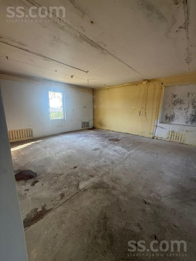 Varoņu iela 33, Rēzekne un raj., Rēzekne — birojs