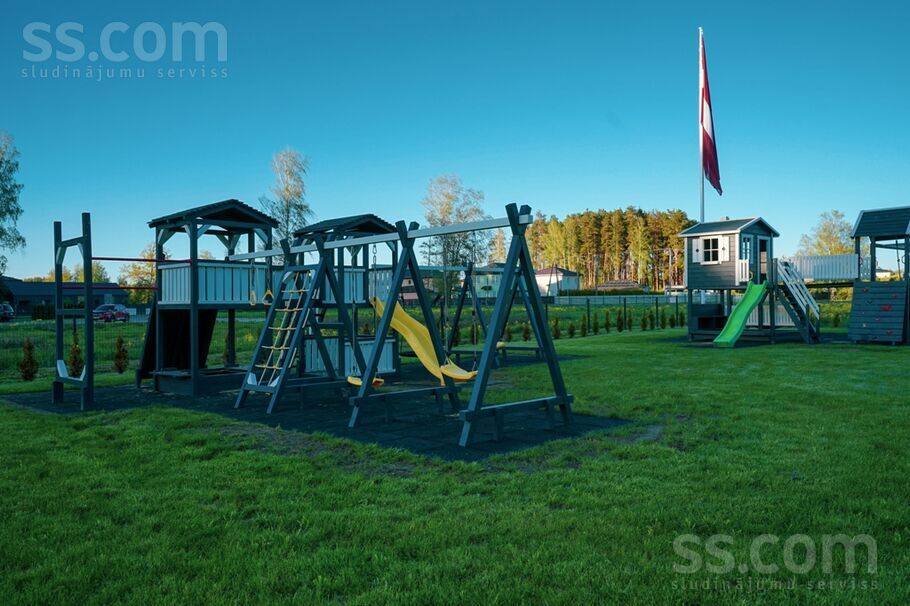 Elizabetes 35, Spilve, Rīgas rajons, Babītes pag. — maja