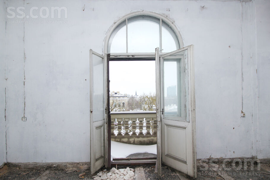 Meierovica bulv. 4, Rīga — dzivoklis