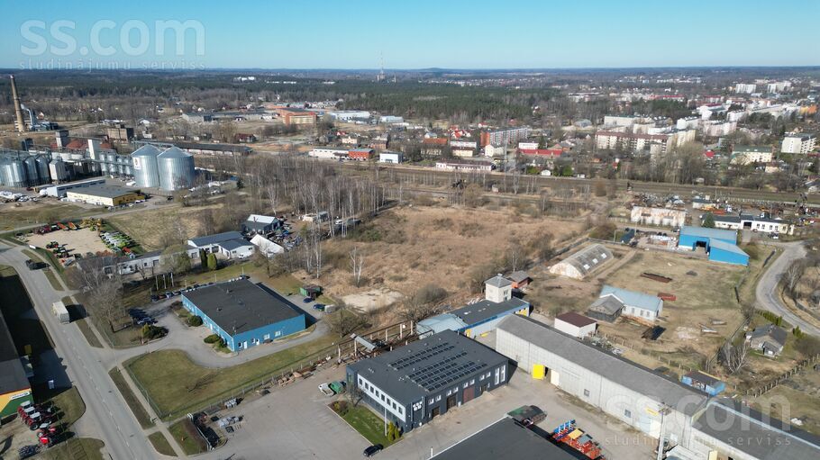Krautuves 3, Valmiera un raj., Valmiera — zeme