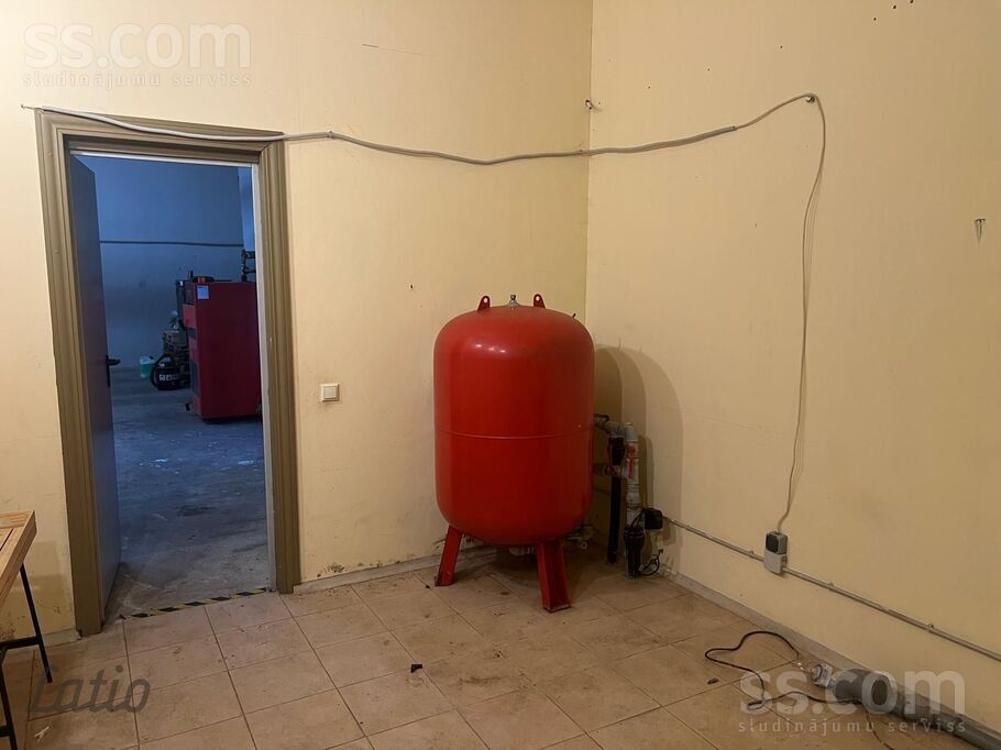 Nākotnes iela, Skujene, Cēsis un raj., Skujenes pag. — telpa