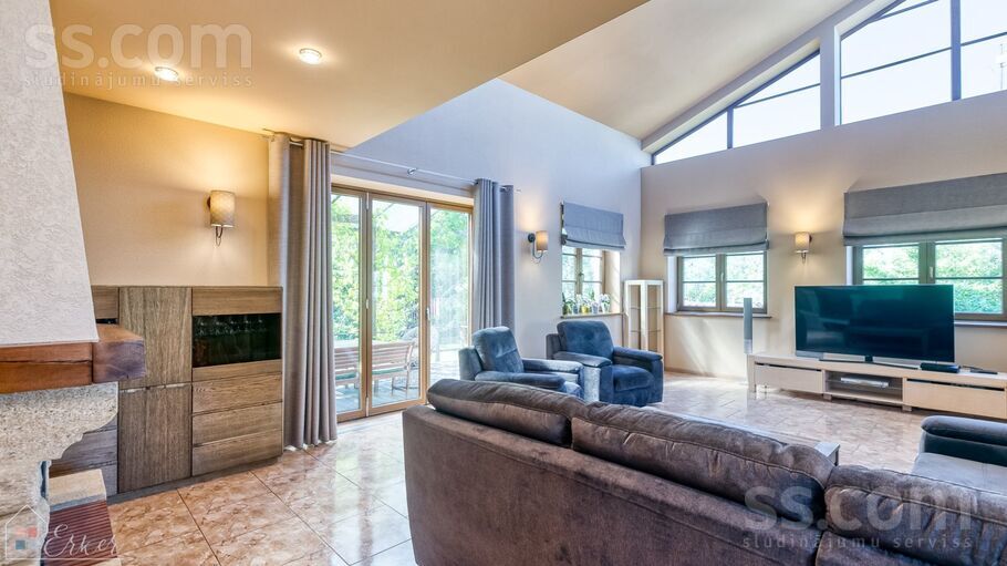 Vizuļu 28, Lapenieki, Rīgas rajons, Ķekavas pag. — maja