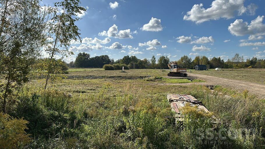 Ziedlejas 12, Ogre un raj., Ogre — zeme