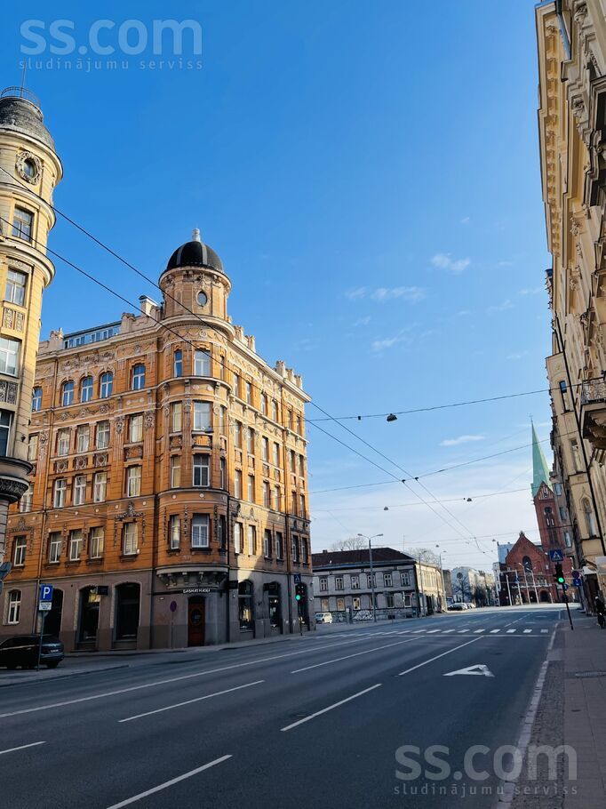 Brīvības 105, Rīga — dzivoklis