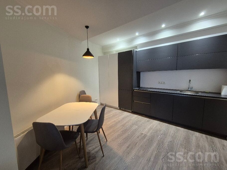 Tērbatas 26-a, Rīga — dzivoklis