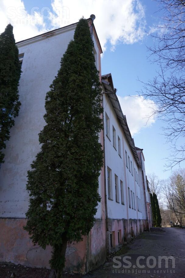 P64, Daugavpils un raj., Daugavpils — maja