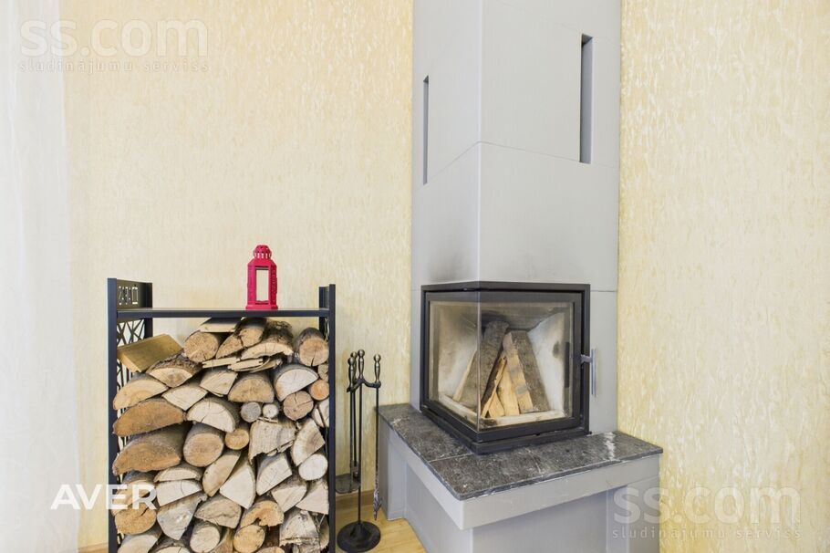 Lakstīgalu iela 32, Skrīveri, Aizkraukle un raj., Skrīveru pag. — maja