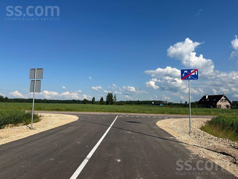 Siliņu, Lubauši, Rīgas rajons, Olaines pag. — zeme