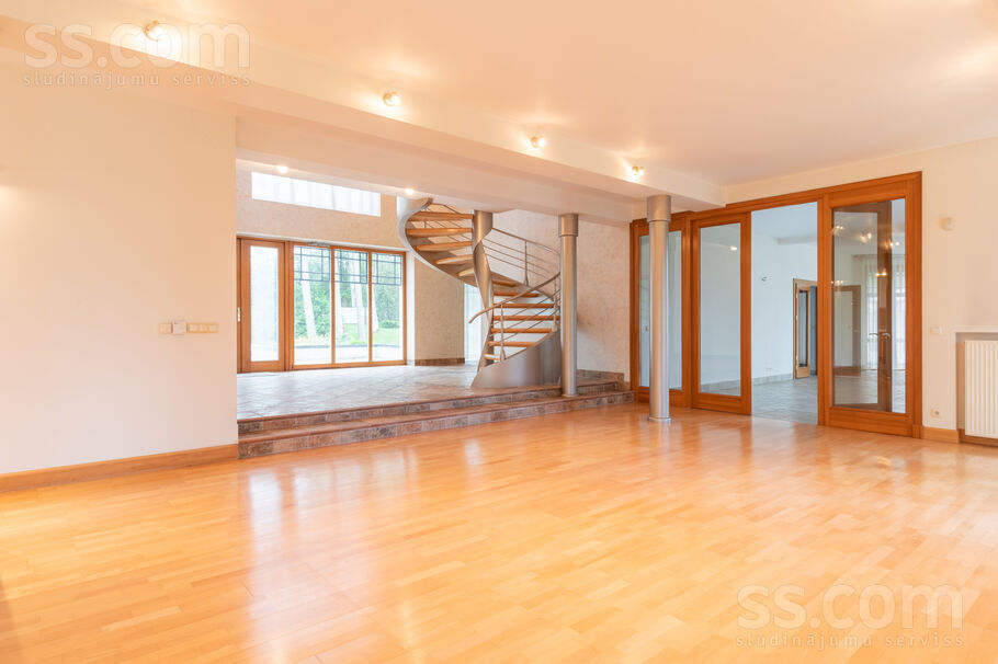 Parka iela 2, Jūrmala — maja