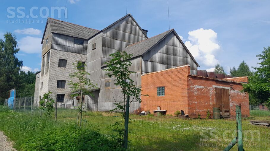 Graudiņi, Kocēni, Valmiera un raj., Kocēnu pag. — telpa