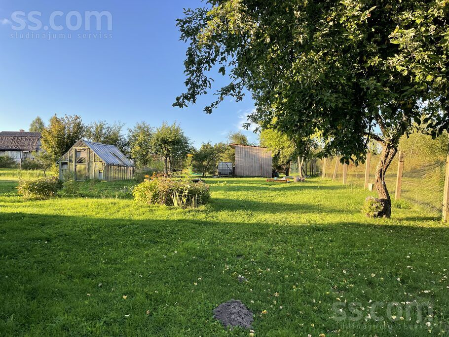 Ķiršu iela 12, Rumbenieki, Kuldīga un raj., Rumbas pag. — maja